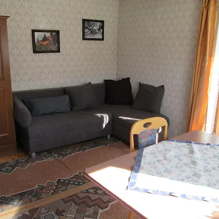 Haus Bergfrieden 아첸키르흐