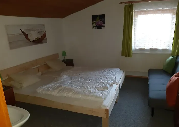 شقة Haus Bergfrieden